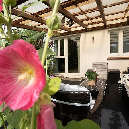 Apartamento Haus Waldfrieden Ferienhaeuschen Waldfrieden Haffkrug Exterior foto