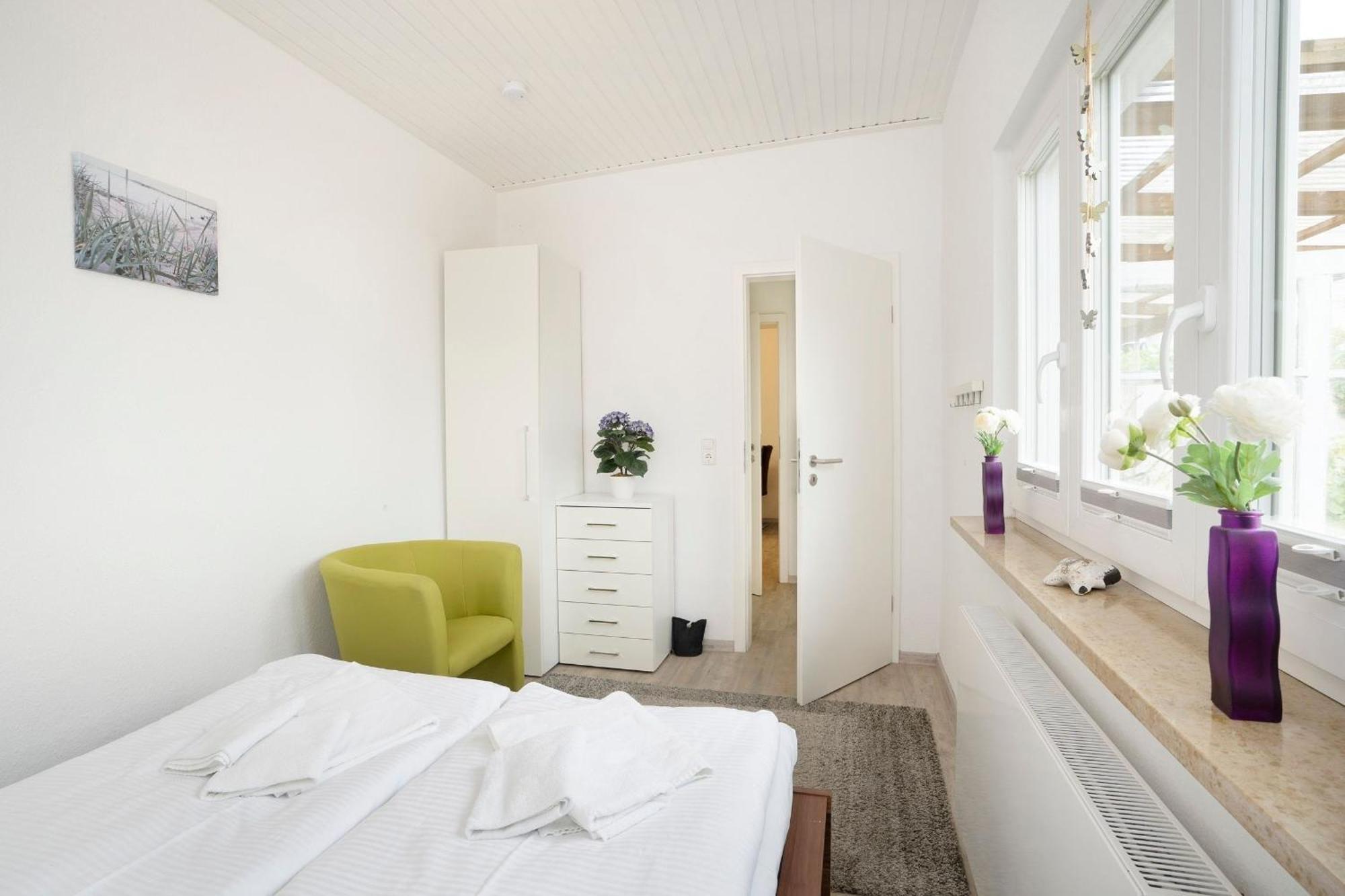 Apartamento Haus Waldfrieden Ferienhaeuschen Waldfrieden Haffkrug Exterior foto
